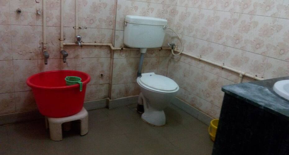 Sri Siddeshwara Deluxe Lodge, Davangere 4